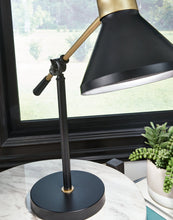 Load image into Gallery viewer, Garville Desk Lamp

