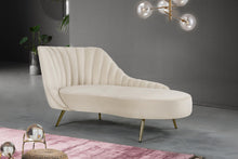 Load image into Gallery viewer, Margo Cream Velvet Chaise
