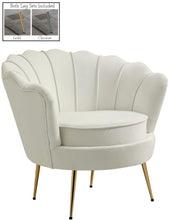 Load image into Gallery viewer, Gardenia Cream Velvet Chair image
