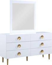 Load image into Gallery viewer, Zayne White Dresser
