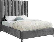 Load image into Gallery viewer, Enzo Grey Velvet King Bed
