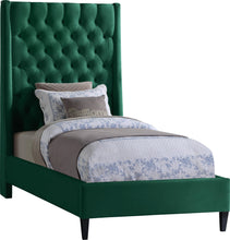 Load image into Gallery viewer, Fritz Green Velvet Twin Bed image
