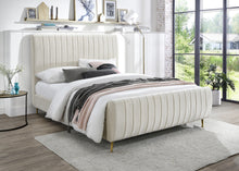 Load image into Gallery viewer, Zara Cream Velvet Full Bed (3 Boxes)
