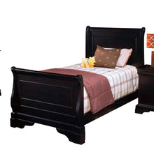 Load image into Gallery viewer, New Classic Belle Rose Youth Full Sleigh Bed in Black Cherry image
