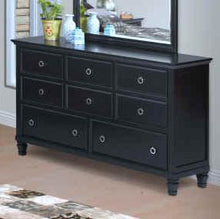 Load image into Gallery viewer, New Classic Tamarack 8-Drawer Dresser in Black image
