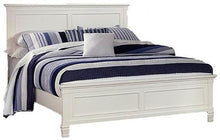 Load image into Gallery viewer, New Classic Tamarack King Panel Bed in White
