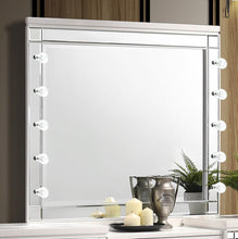 Load image into Gallery viewer, New Classic Valentino Vanity Table Mirror in White image

