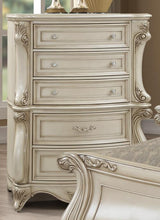 Load image into Gallery viewer, New Classic Furniture Monique 5 Drawer Chest in Pearl image
