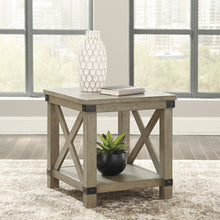 Load image into Gallery viewer, Aldwin End Table
