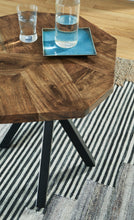 Load image into Gallery viewer, Haileeton End Table
