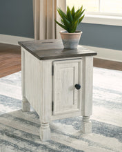 Load image into Gallery viewer, Havalance Chairside End Table
