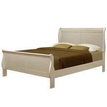 Load image into Gallery viewer, Crown Mark Louis Philip Twin Sleigh Bed in Champagne image
