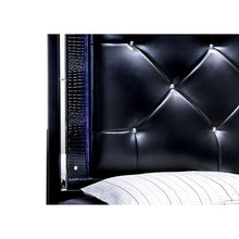 Load image into Gallery viewer, BELLANOVA Black Queen Bed
